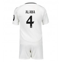 Real Madrid David Alaba #4 Koti Peliasu Lasten 2024-25 Lyhythihainen (+ Lyhyet housut)